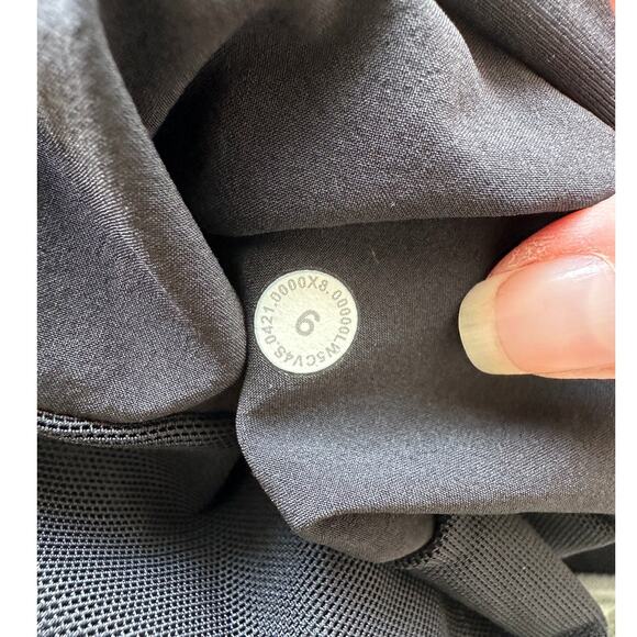 Lululemon Black Stretch High Rise Jogger Drawstring Waist Banded Hem 6 - Picture 10 of 13